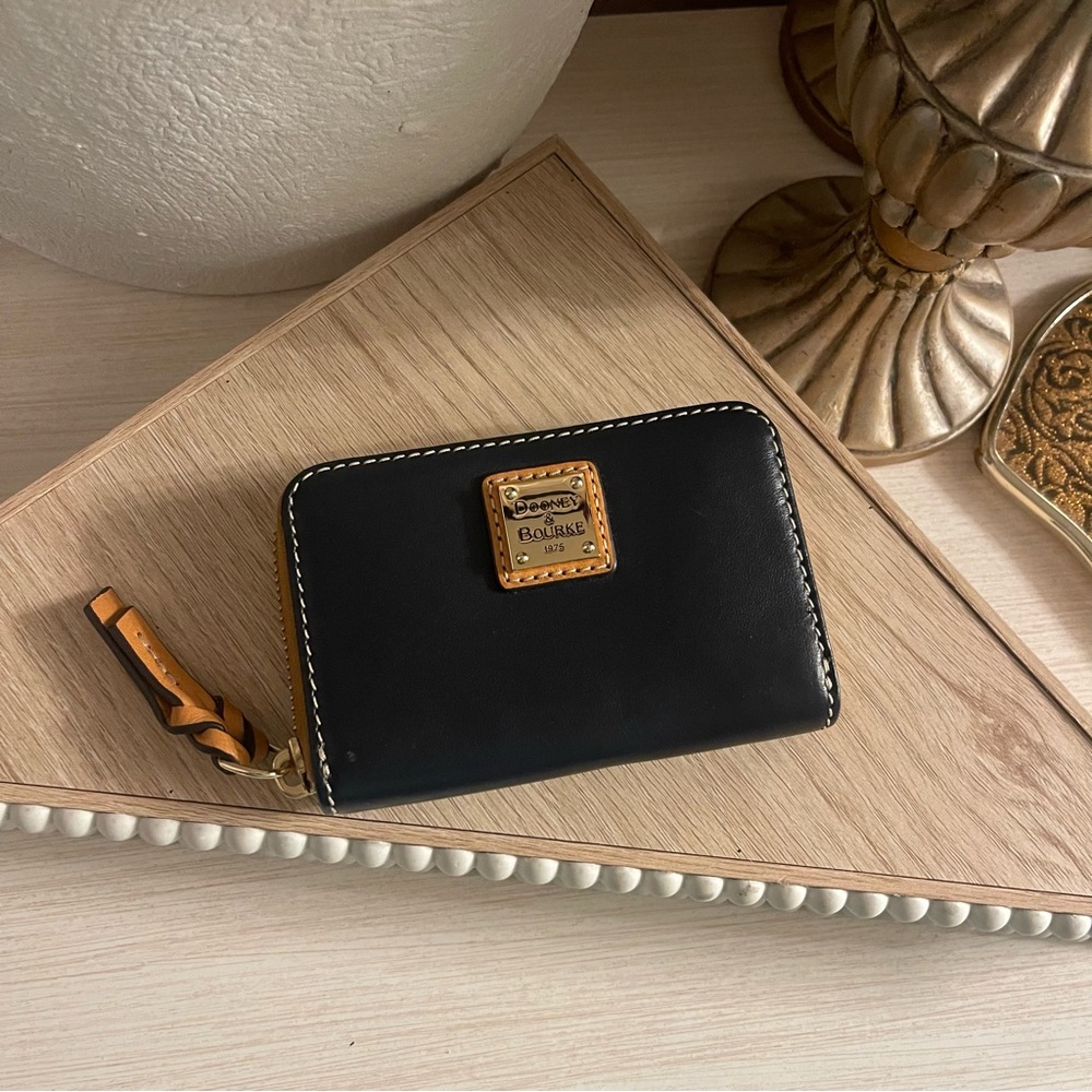 Dooney and Bourke wallet.